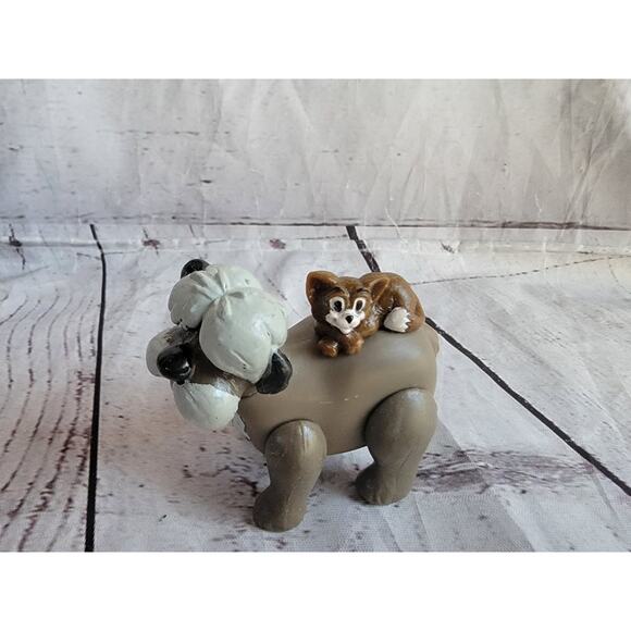 Disney's 101 Dalmatians Colonel Sergeant Tibs McDonald's Action Figure - Picture 2 of 6